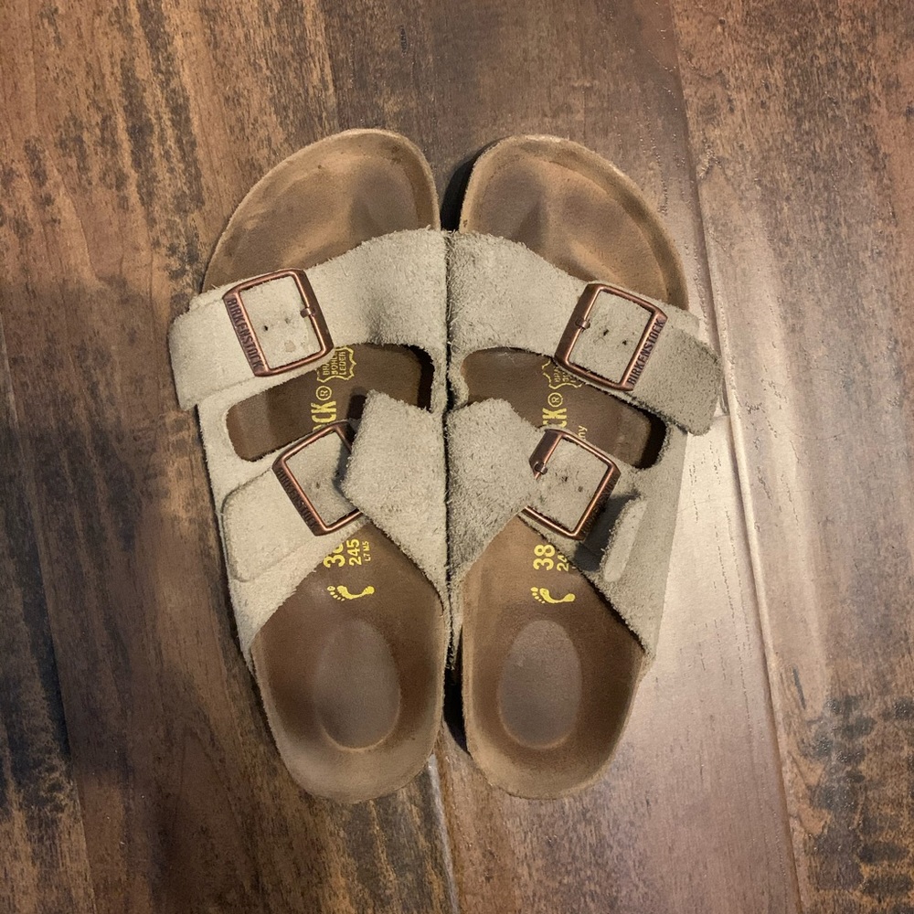 Taupe Suede Arizona Birkenstock’s